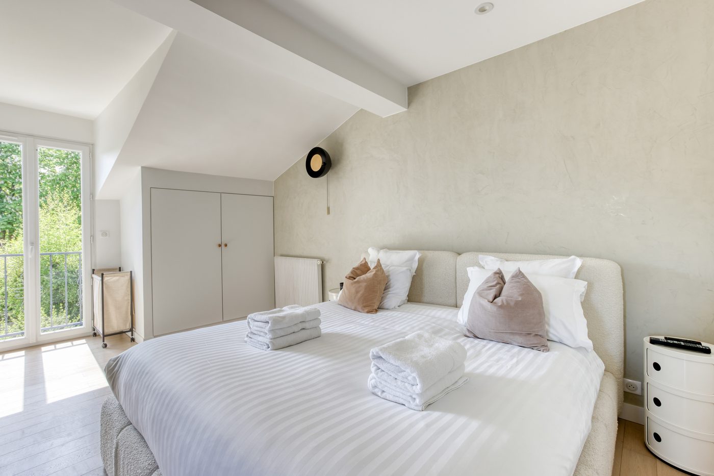 Chambre préparée avec linge de qualité hôtelière
